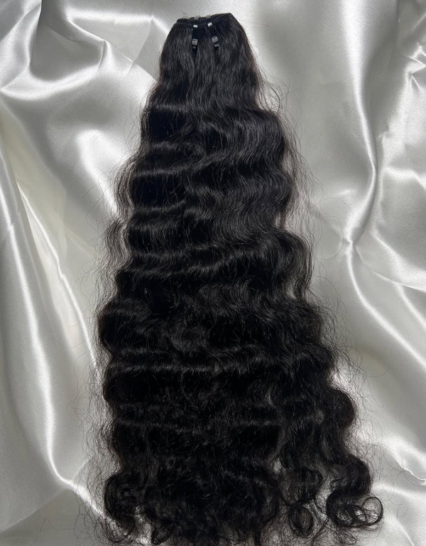 Wavy curly bundles